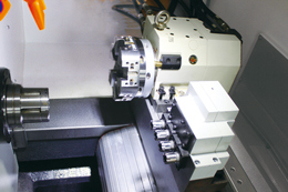 ECONOMICAL COMPACT CNC LATHE